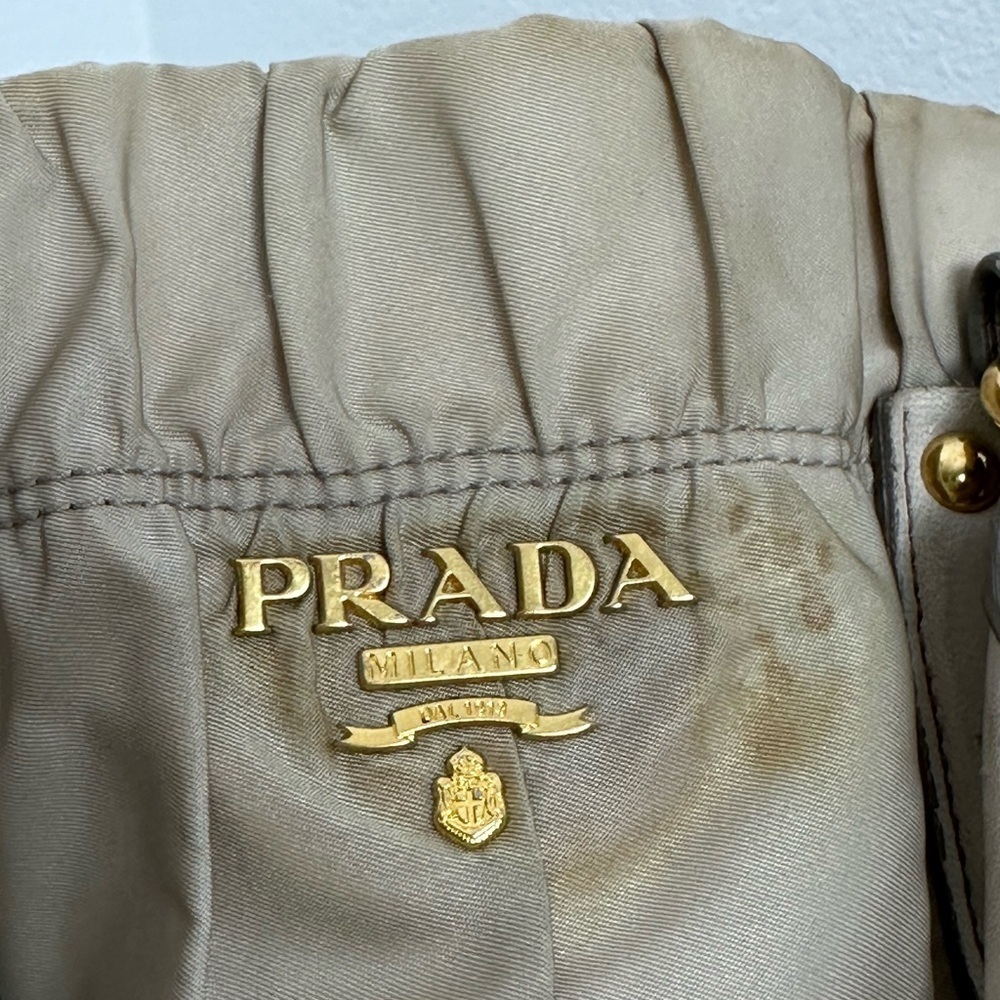💯 Authentic Prada Beige Tote Nylon Women's Bag🍀 - Picture 17 of 17